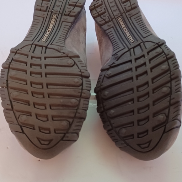 SKETCHERS Shoes woman's GRAY slip-on decorative relaxed fit memory foam - Picture 7 of 7